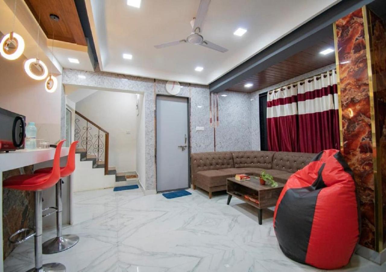 Tatva Villa , Lonavala Eksteriør billede